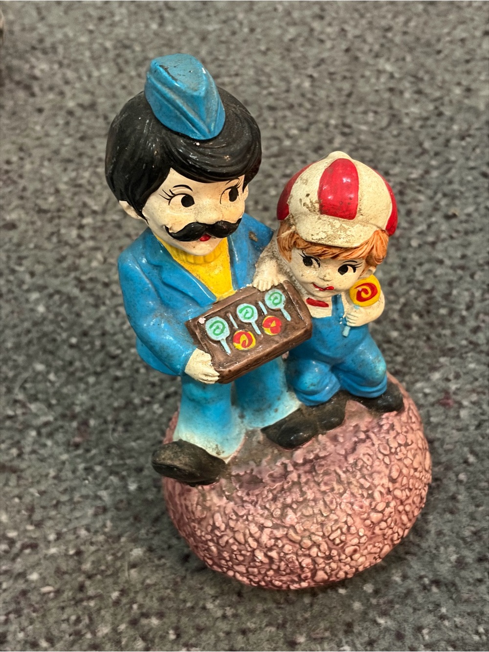 1974 Spencer Gifts “Candyman” music box spins